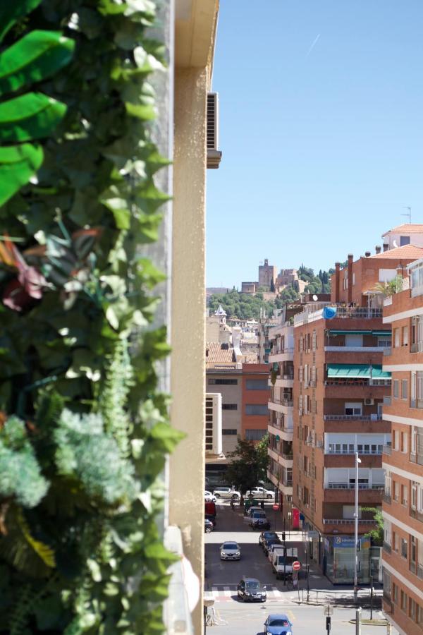 Apartamento Inteligente Con Vistas A La Alhambra Granada Buitenkant foto